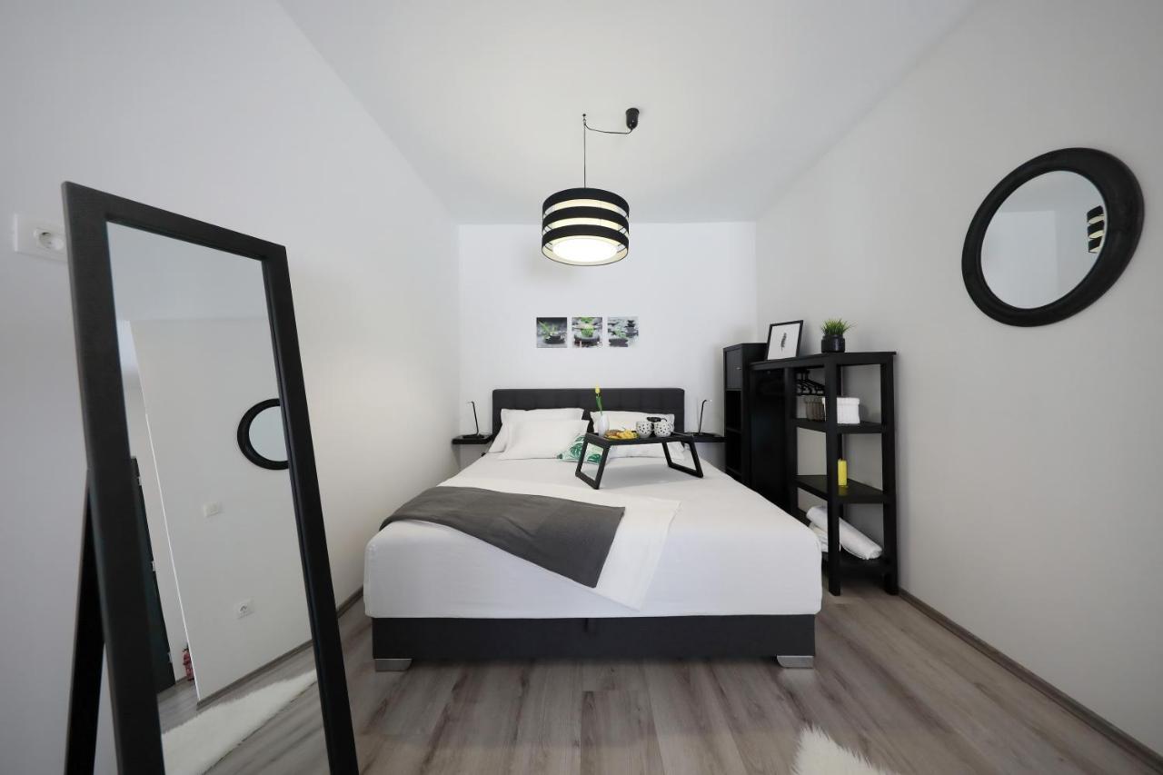 Luxury Apartments 1107 扎达尔 外观 照片