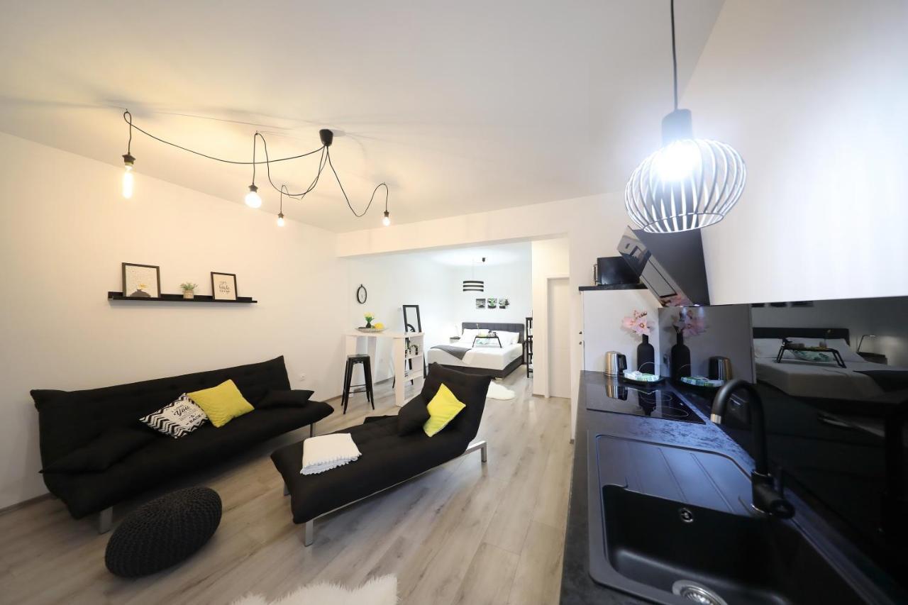 Luxury Apartments 1107 扎达尔 外观 照片